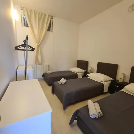 Bridge And Beach Appartement Trogir