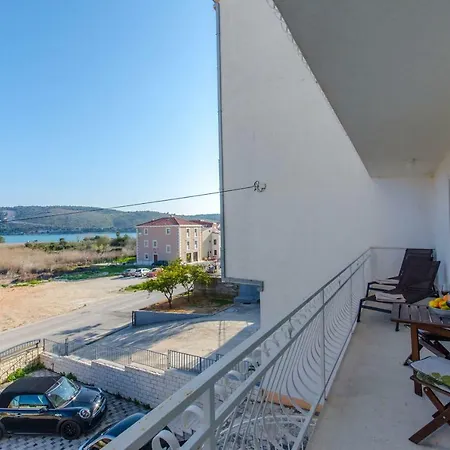 Bridge And Beach Appartement