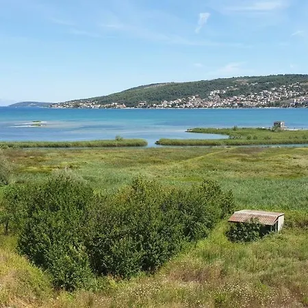 Bridge And Beach * Τρογκίρ
